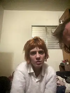 Snapshot of spacegirlll chatting on 09/29/25, 09:41 spacegirlll online show from 09/29/25, 09:41