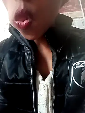 zoya khan25 online show from 12/09/24, 06:55