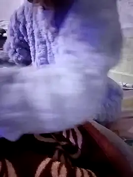 zoya khan25 online show from 12/30/24, 03:46