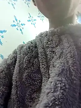 zoya khan25 online show from 01/16/25, 04:49