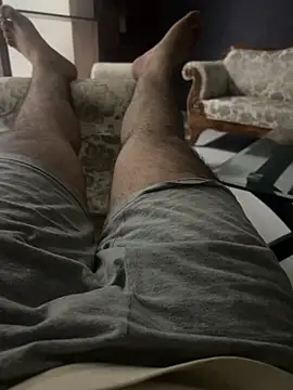 Snapshot of Your_daddy_544 chatting on 09/18/25, 01:35 Your daddy 544 online show from 09/18/25, 01:35