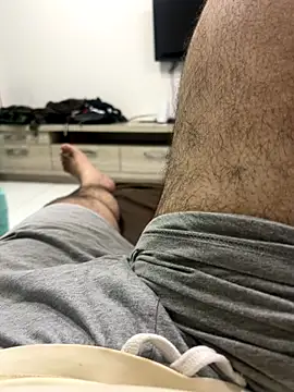 Snapshot of Your_daddy_544 chatting on 09/19/25, 03:24 Your daddy 544 online show from 09/19/25, 03:24