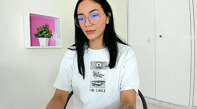 ASIAM BRUNET online show from 01/11/25, 01:11