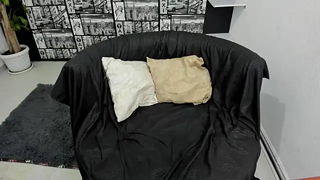 ChloeTurner  online show from 02/04/25, 02:32