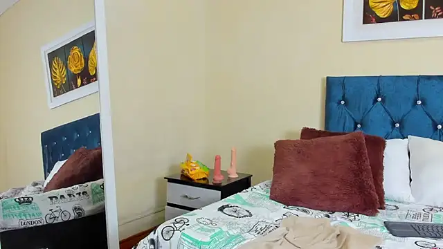 Snapshot of emagarcia chatting on 12/26/24, 04:14 emagarcia online show from 12/26/24, 04:14