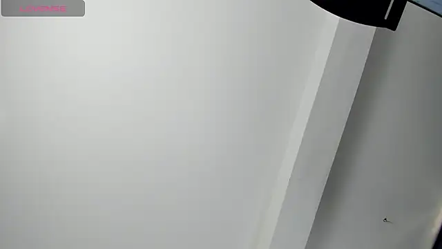 Snapshot of emagarcia chatting on 11/25/25, 02:06 emagarcia online show from 11/25/25, 02:06