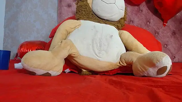 LAURA SMIITH online show from 02/16/25, 06:43