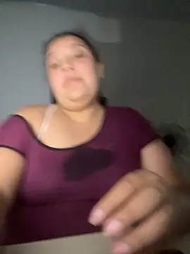 cutiepeach online show from 10/08/25, 08:39