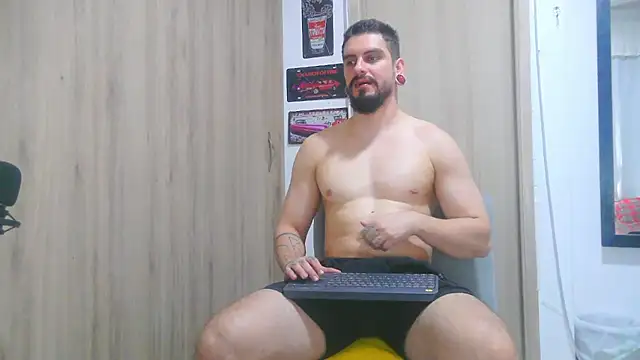 Aaron kwok28 online show from 10/23/25, 12:54