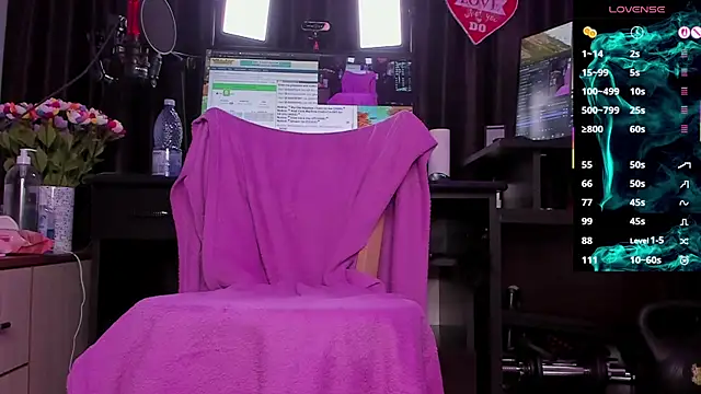 Raissa sky26 online show from 10/19/25, 02:34