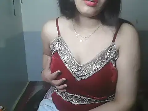 Snapshot of NithyaSingh chatting on 01/25/25, 06:24 NithyaSingh online show from 01/25/25, 06:24