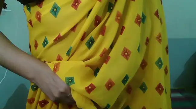 Snapshot of NithyaSingh chatting on 03/10/25, 09:18 NithyaSingh online show from 03/10/25, 09:18