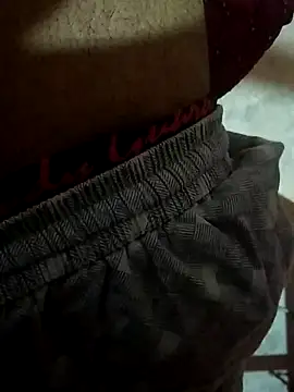 Snapshot of manoj_master chatting on 10/20/25, 07:14 manoj master online show from 10/20/25, 07:14