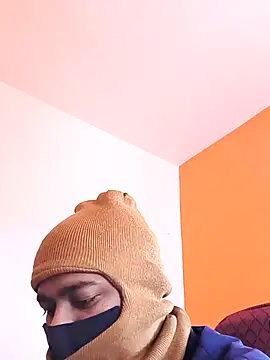 Snapshot of manoj_master chatting on 12/18/25, 08:09 manoj master online show from 12/18/25, 08:09