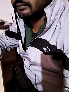 Snapshot of manoj_master chatting on 01/06/26, 06:55 manoj master online show from 01/06/26, 06:55