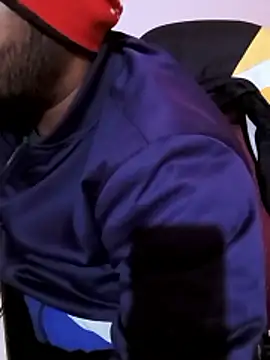 Snapshot of manoj_master chatting on 01/12/26, 02:00 manoj master online show from 01/12/26, 02:00