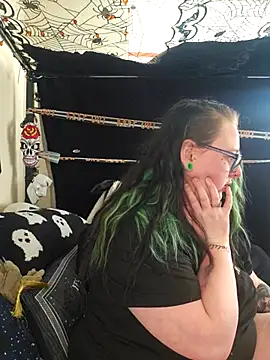 Bunny Cummings online show from 11/03/25, 11:33