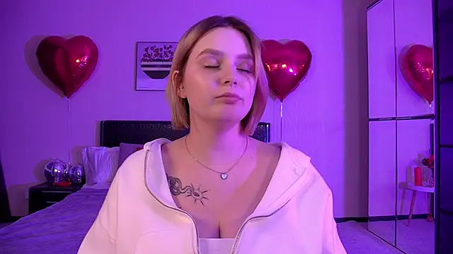 DianeMills online show from 02/27/25, 01:16