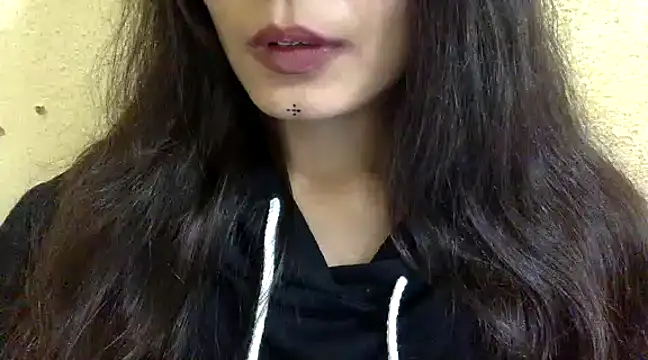 Snapshot of krati74 chatting on 01/16/25, 05:55 krati74 online show from 01/16/25, 05:55