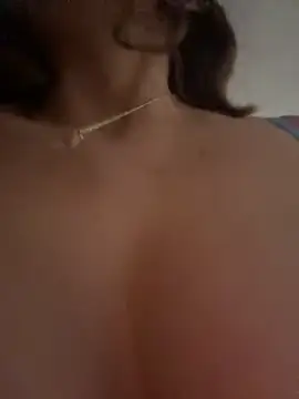 Iris lee online show from 09/24/25, 07:39