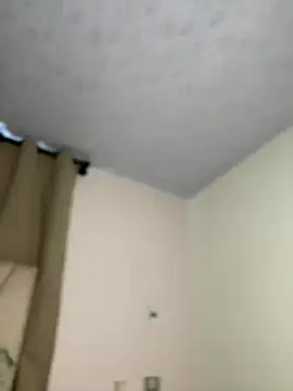 Iris lee online show from 10/16/25, 08:32