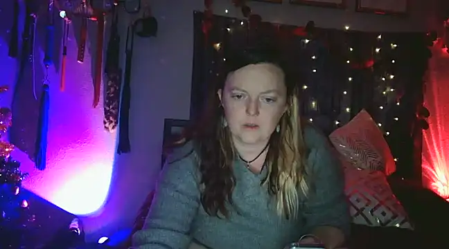 Snapshot of Lyrann89 chatting on 01/26/25, 01:52 Lyrann89 online show from 01/26/25, 01:52