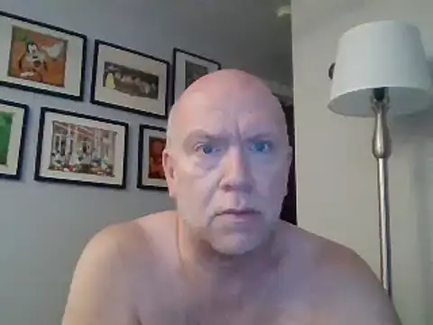 Snapshot of FLSexyGuy chatting on 10/03/25, 08:17 FLSexyGuy online show from 10/03/25, 08:17