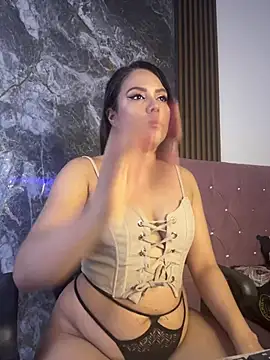 nicol jone1 online show from 06/07/26, 08:45