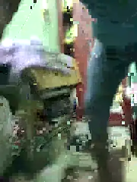 Snapshot of ShelfyOfferer chatting on 10/13/25, 03:23 ShelfyOfferer online show from 10/13/25, 03:23