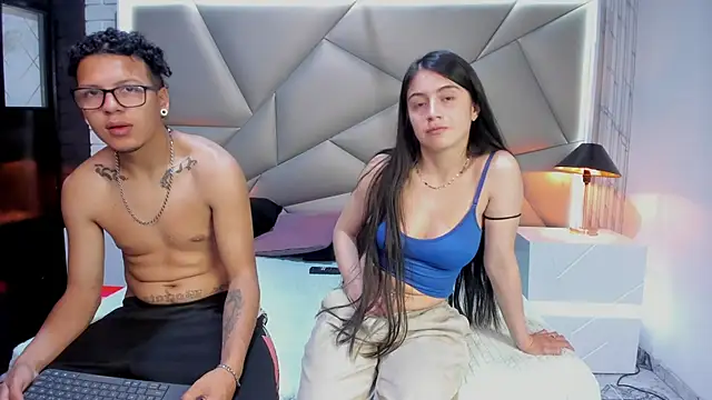 Snapshot of Bonny_Bonss chatting on 01/12/25, 11:28 Bonny Bonss online show from 01/12/25, 11:28