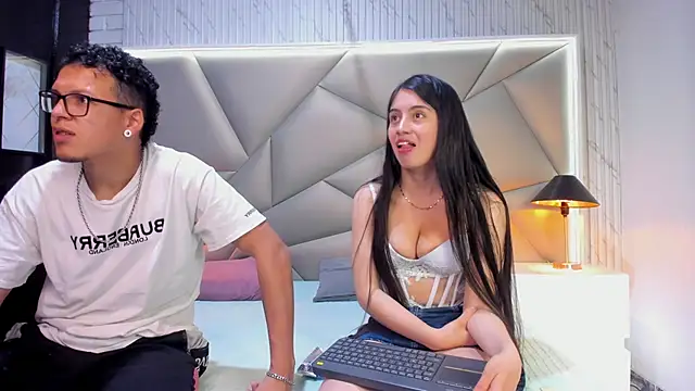 Snapshot of Bonny_Bonss chatting on 01/15/25, 07:55 Bonny Bonss online show from 01/15/25, 07:55