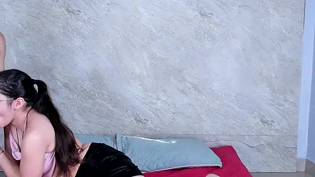 Snapshot of Couplehot__1 chatting on 09/08/25, 08:30 Couplehot 1 online show from 09/08/25, 08:30