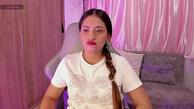 Isa squirt1 online show from 09/12/25, 02:11