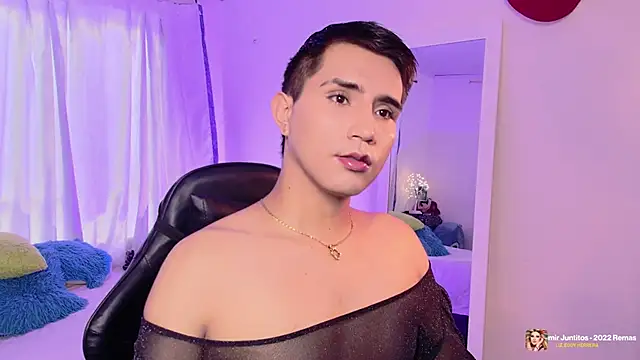 Snapshot of Chris_Maddox chatting on 11/12/25, 06:08 Chris Maddox online show from 11/12/25, 06:08