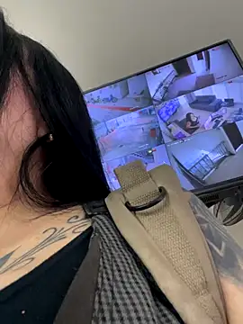 eva sexx69 online show from 12/17/25, 12:00