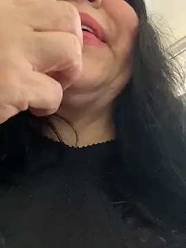 Snapshot of eva_sexx69 chatting on 05/15/26, 12:01 eva sexx69 online show from 05/15/26, 12:01