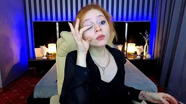 Sasha Exclusive online show from 10/20/25, 06:52