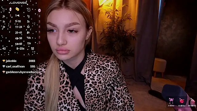 Ella Milla online show from 01/22/25, 11:56