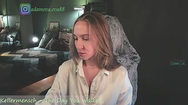 Snapshot of _Eva_Adama chatting on 03/11/26, 06:25 Eva Adama online show from 03/11/26, 06:25