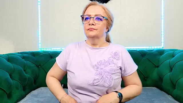 IvanaCharm online show from 06/25/26, 03:28