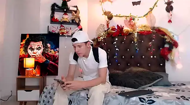 flowers18 online show from 12/21/24, 02:30