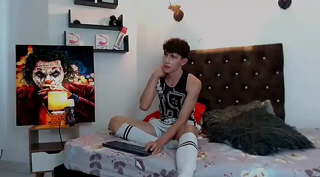 flowers18 online show from 01/20/25, 09:32