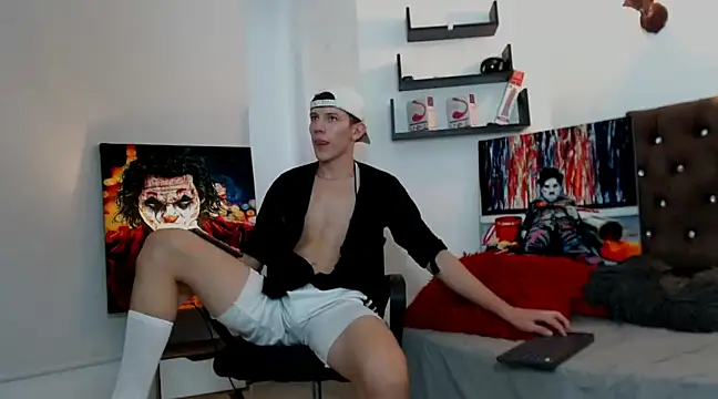 flowers18 online show from 01/25/25, 09:25