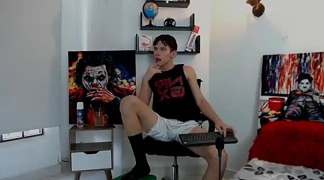 flowers18 online show from 02/01/25, 08:47