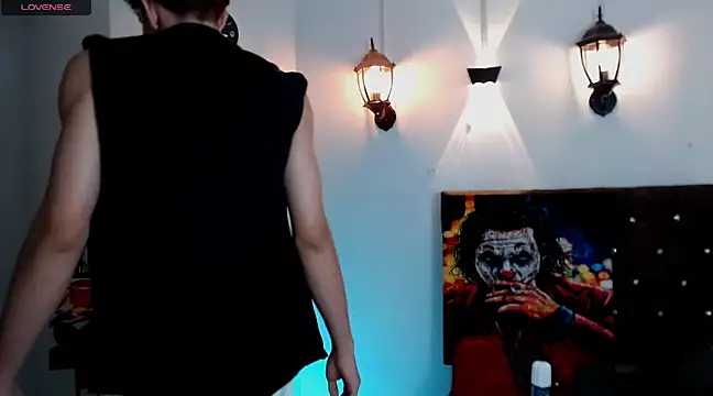 flowers18 online show from 03/05/25, 01:10