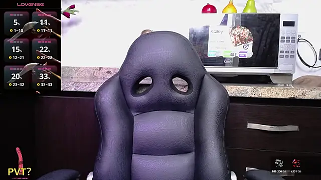 Snapshot of shantala_krisha chatting on 02/13/26, 07:32 shantala krisha online show from 02/13/26, 07:32