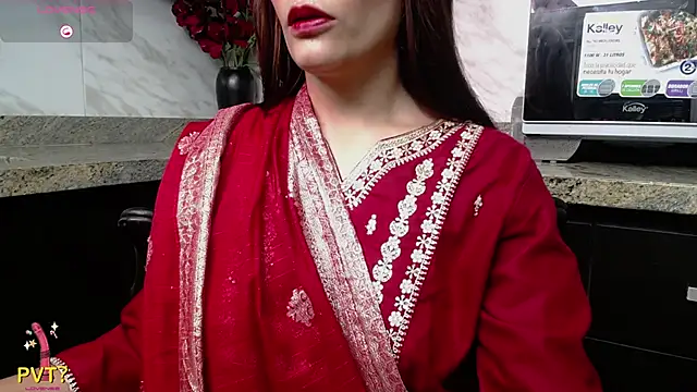 Snapshot of shantala_krisha chatting on 02/16/26, 07:21 shantala krisha online show from 02/16/26, 07:21