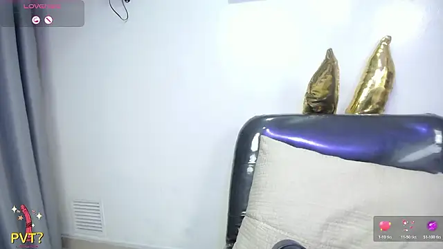 Snapshot of shantala_krisha chatting on 03/10/26, 06:57 shantala krisha online show from 03/10/26, 06:57