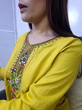 Snapshot of shantala_krisha chatting on 05/05/26, 07:33 shantala krisha online show from 05/05/26, 07:33