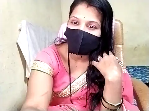 Snapshot of Mumbaistar chatting on 09/11/25, 05:07 Mumbaistar online show from 09/11/25, 05:07